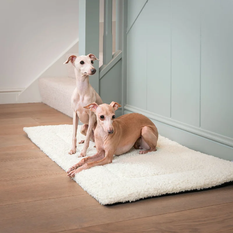 Hottie Mat by Lords & Labradors